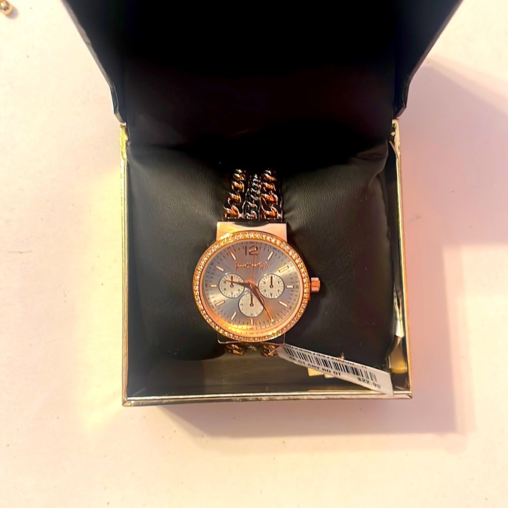 Kendall + Kyle watch